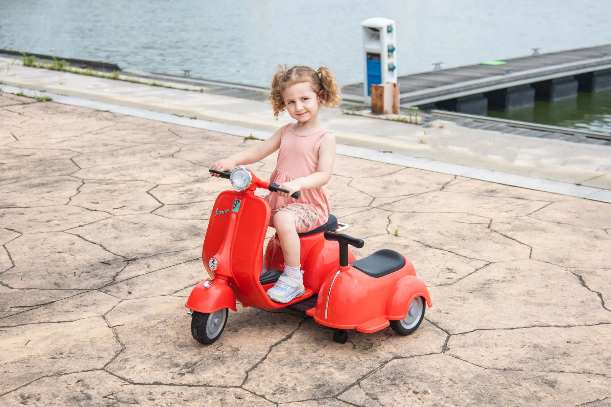 6V LICENSED Vespa Scooter Motorcycle with Side Car for kids, Red