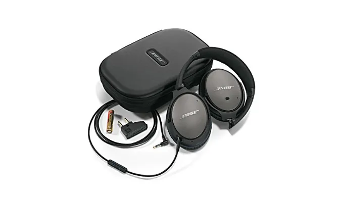 Bose QuietComfort 25 Acoustic Noise Cancelling Headphones (Apple) - Ships Next Day!