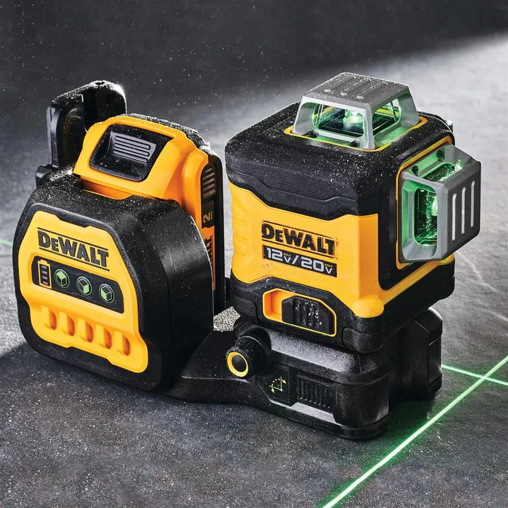 DEWALT DCLE34030G 20-Volt MAX Lithium-Ion Cordless 3-Beam 360-Degree Green Line Laser Kit