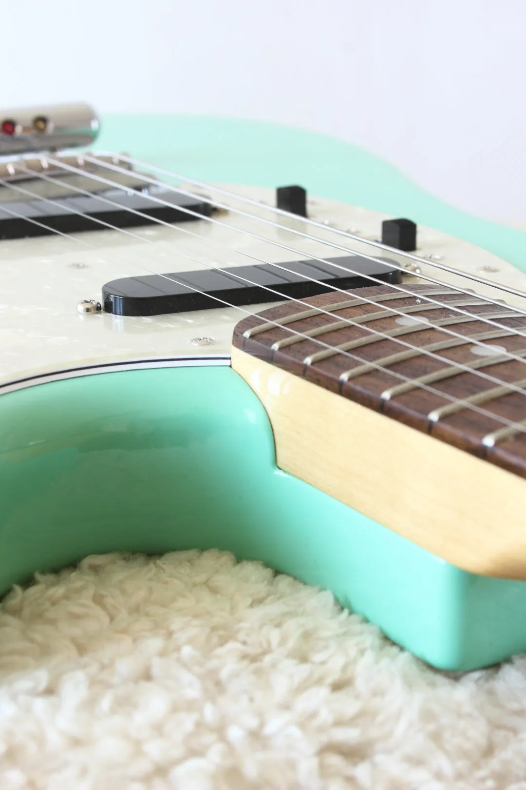 Fender Japan Traditional Series 60s Mustang Surf Green 2017