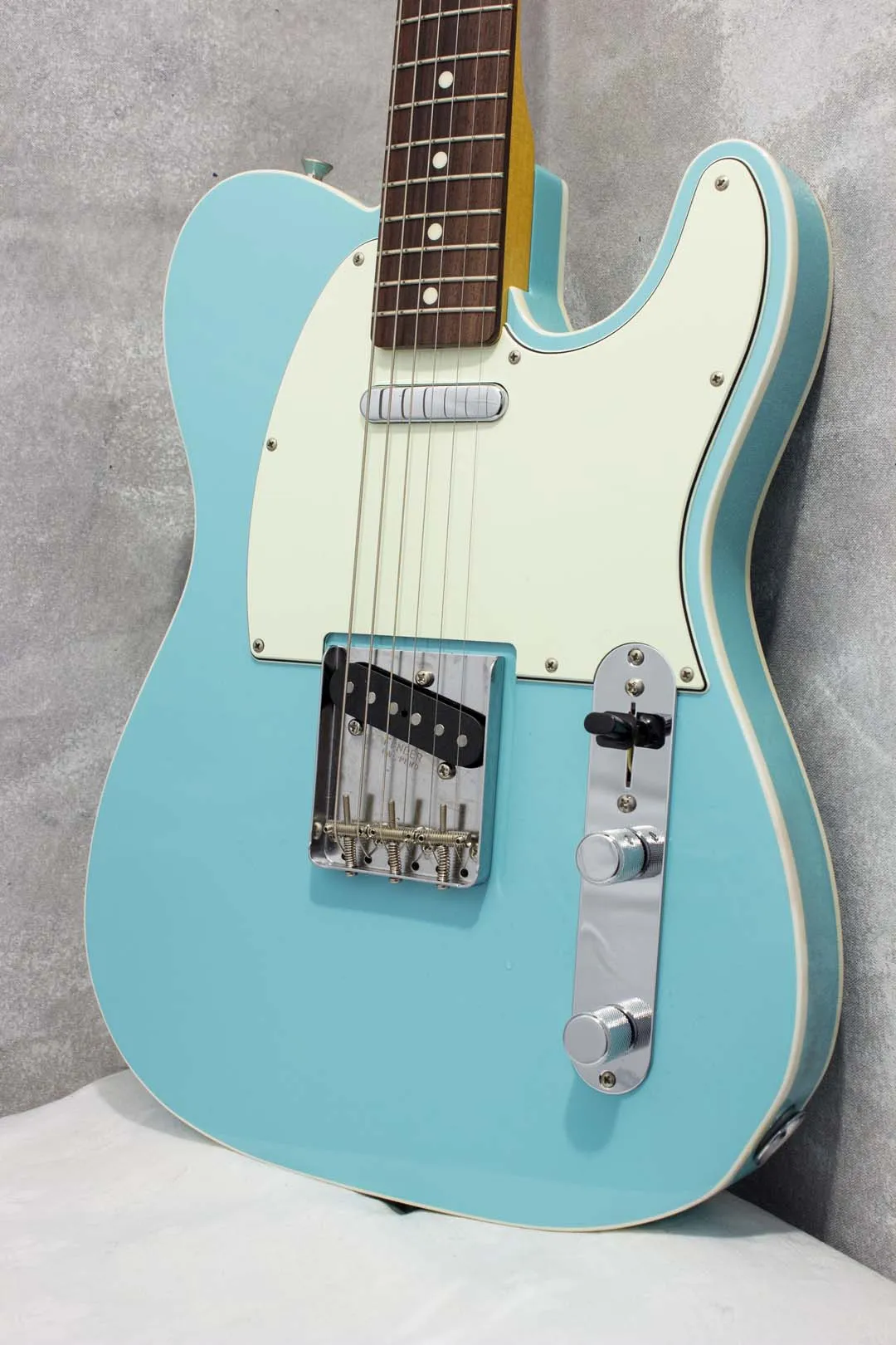 Fender Made in Japan Traditional 60s Telecaster Custom Bound Sonic Blue 2019