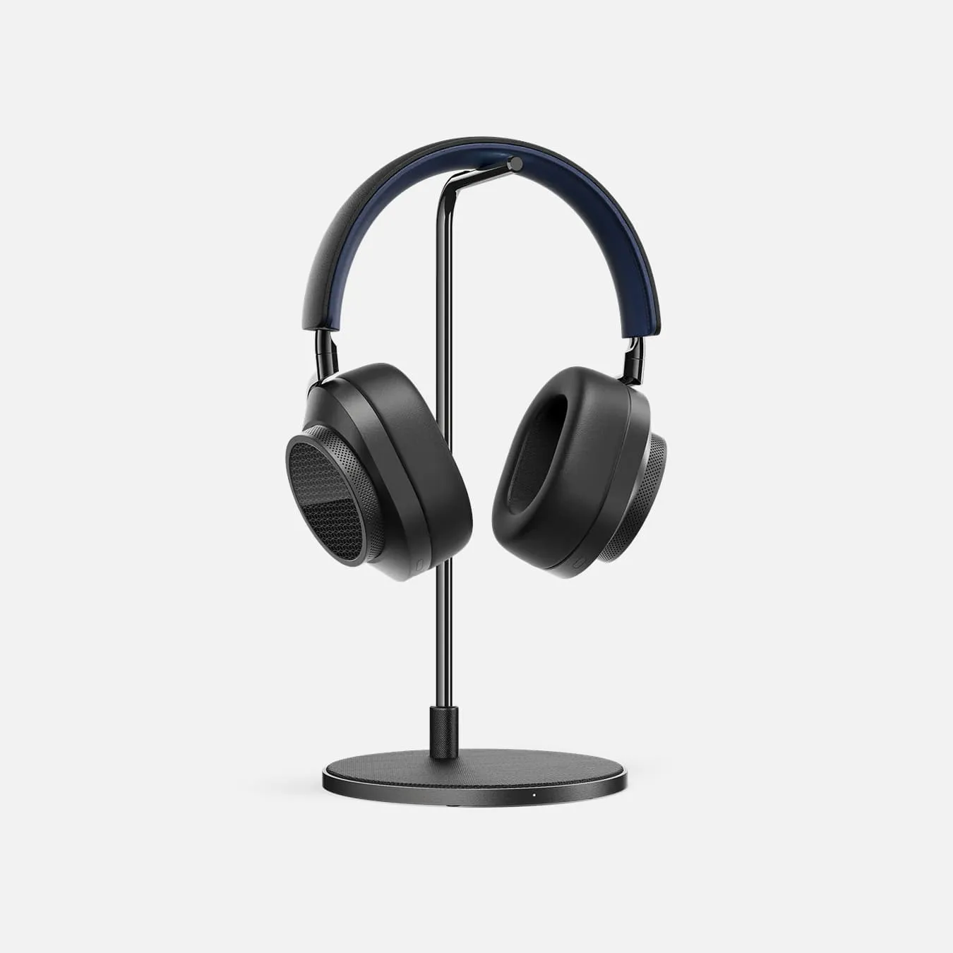 HP75—Active Noise-Cancelling Headphones