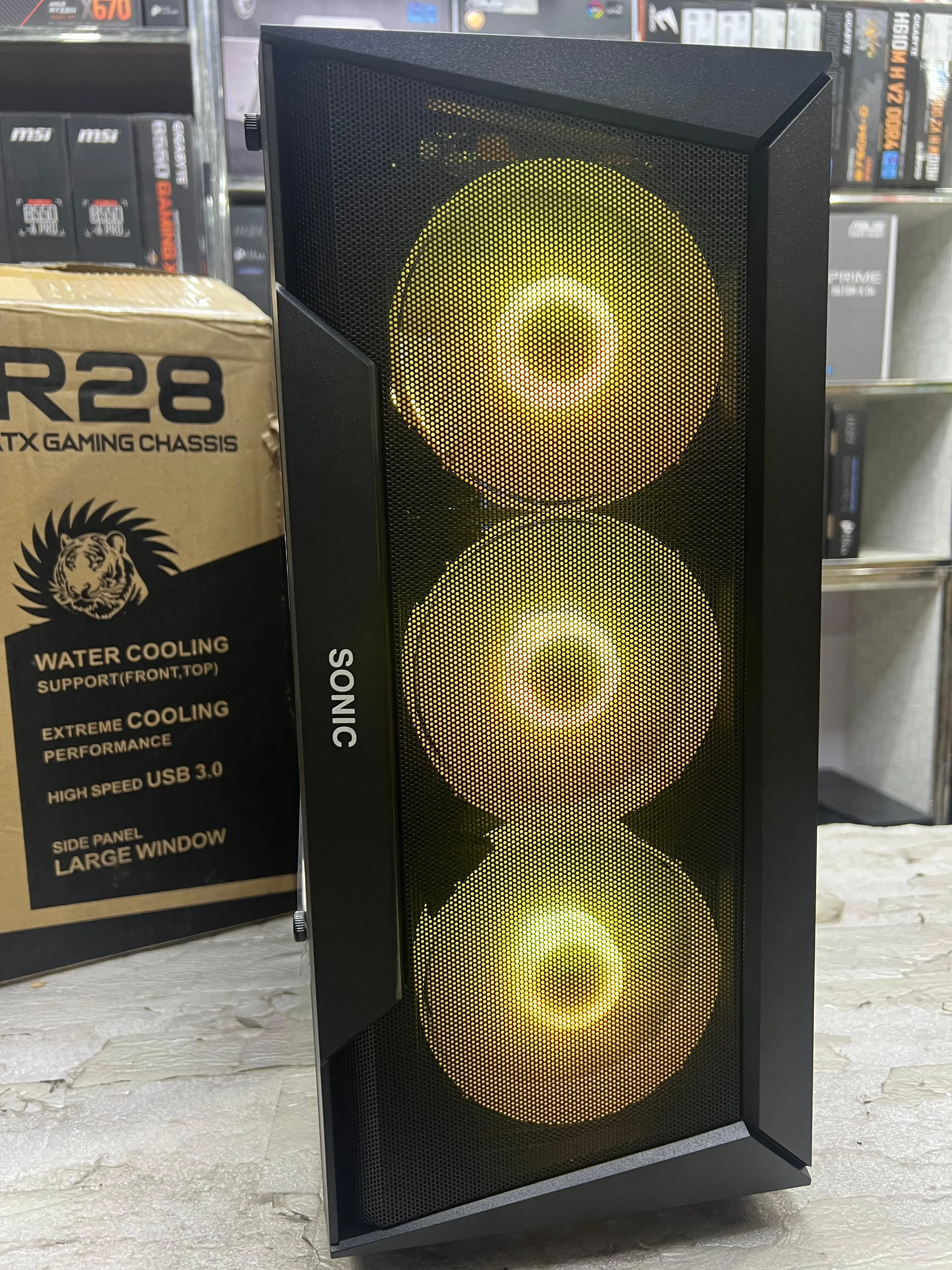 Sonic Casing R28 Black 3 RGB Fans