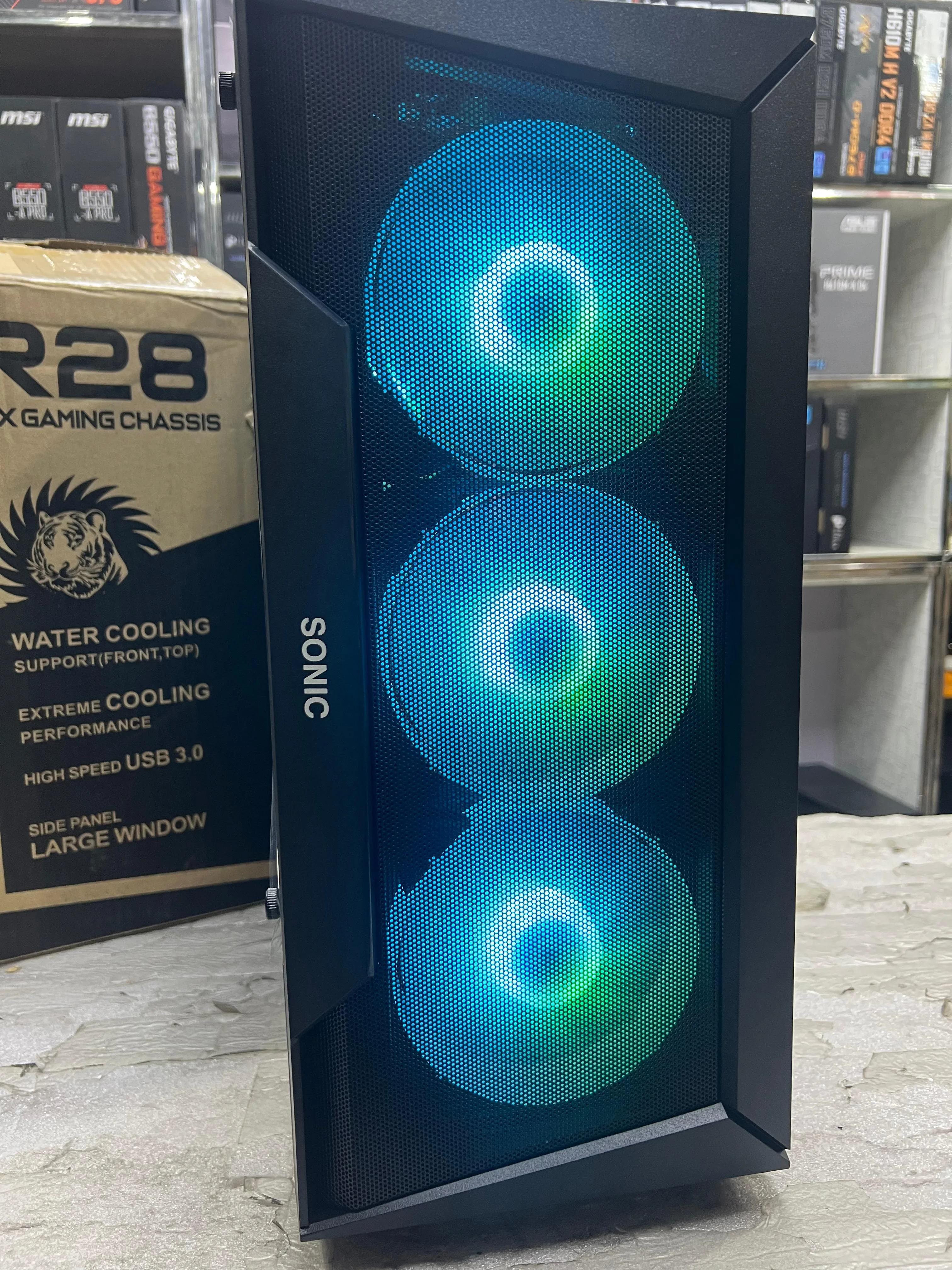 Sonic Casing R28 Black 3 RGB Fans