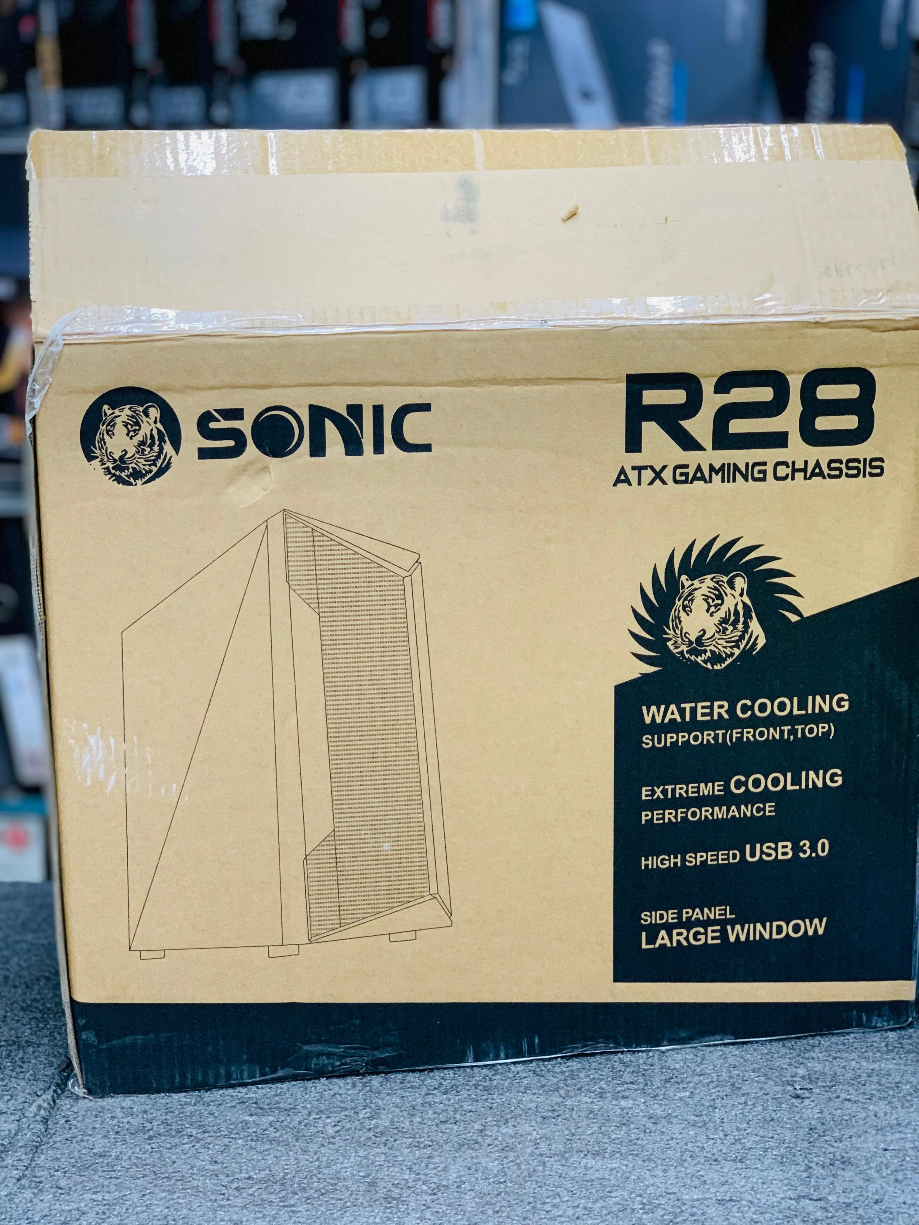 Sonic Casing R28 White 3 RGB Fans