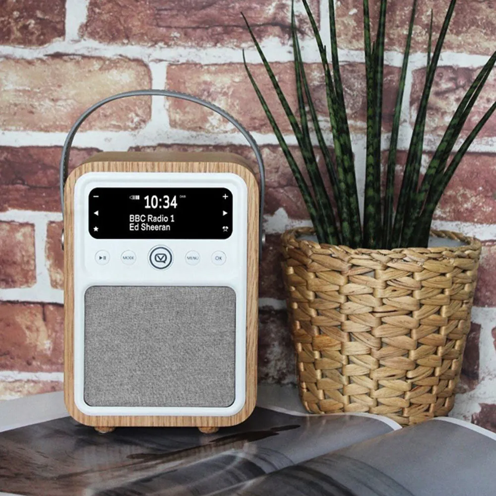 View Quest Monty Retro DAB  Radio with Bluetooth/Wireless Speaker (Oak)