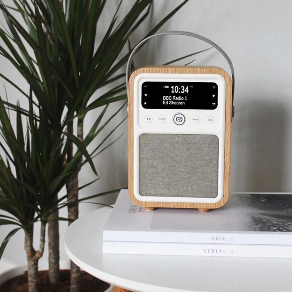 View Quest Monty Retro DAB  Radio with Bluetooth/Wireless Speaker (Oak)