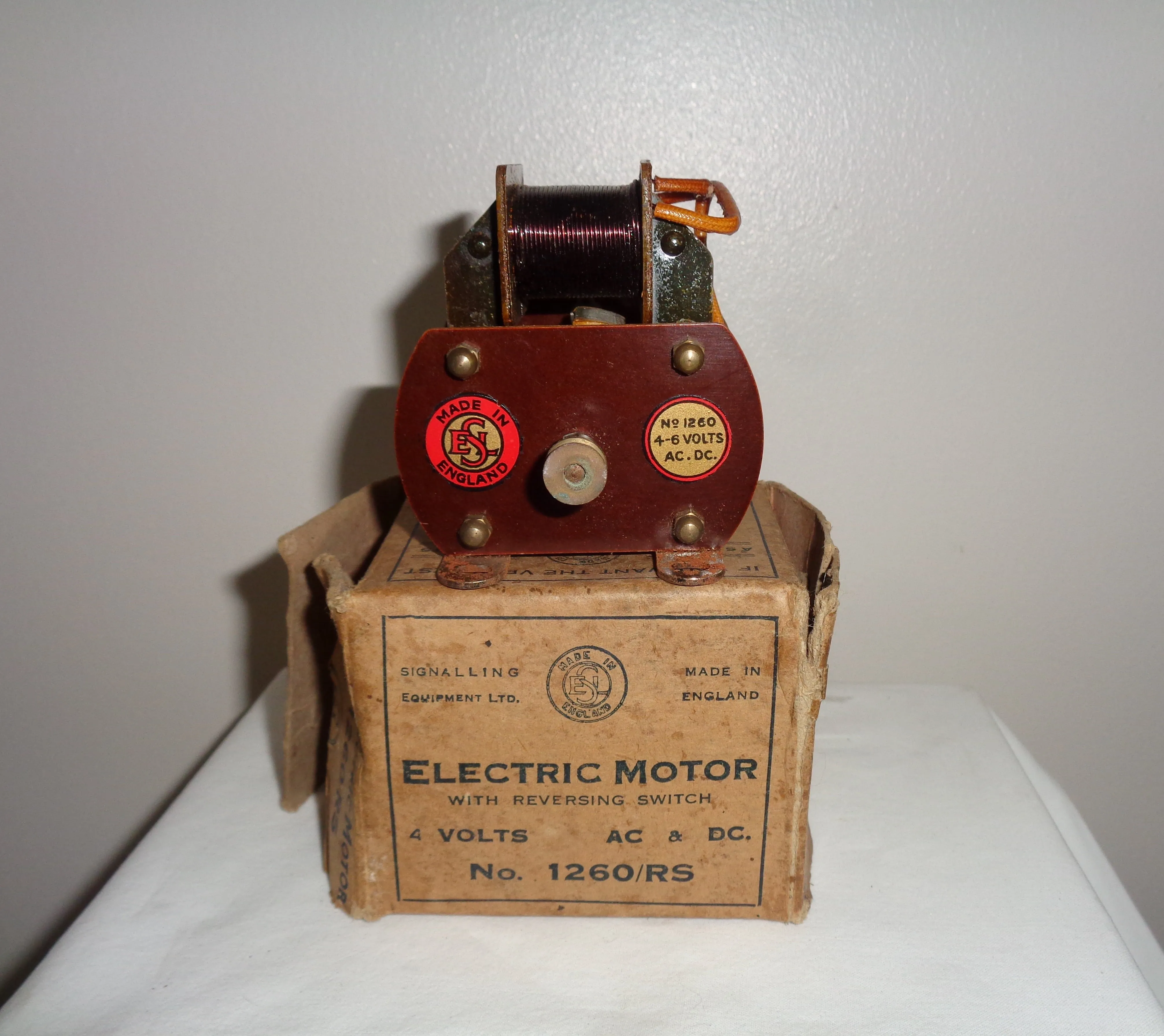 Vintage 4 Volt SEL Electric Motor No. 1260/RS