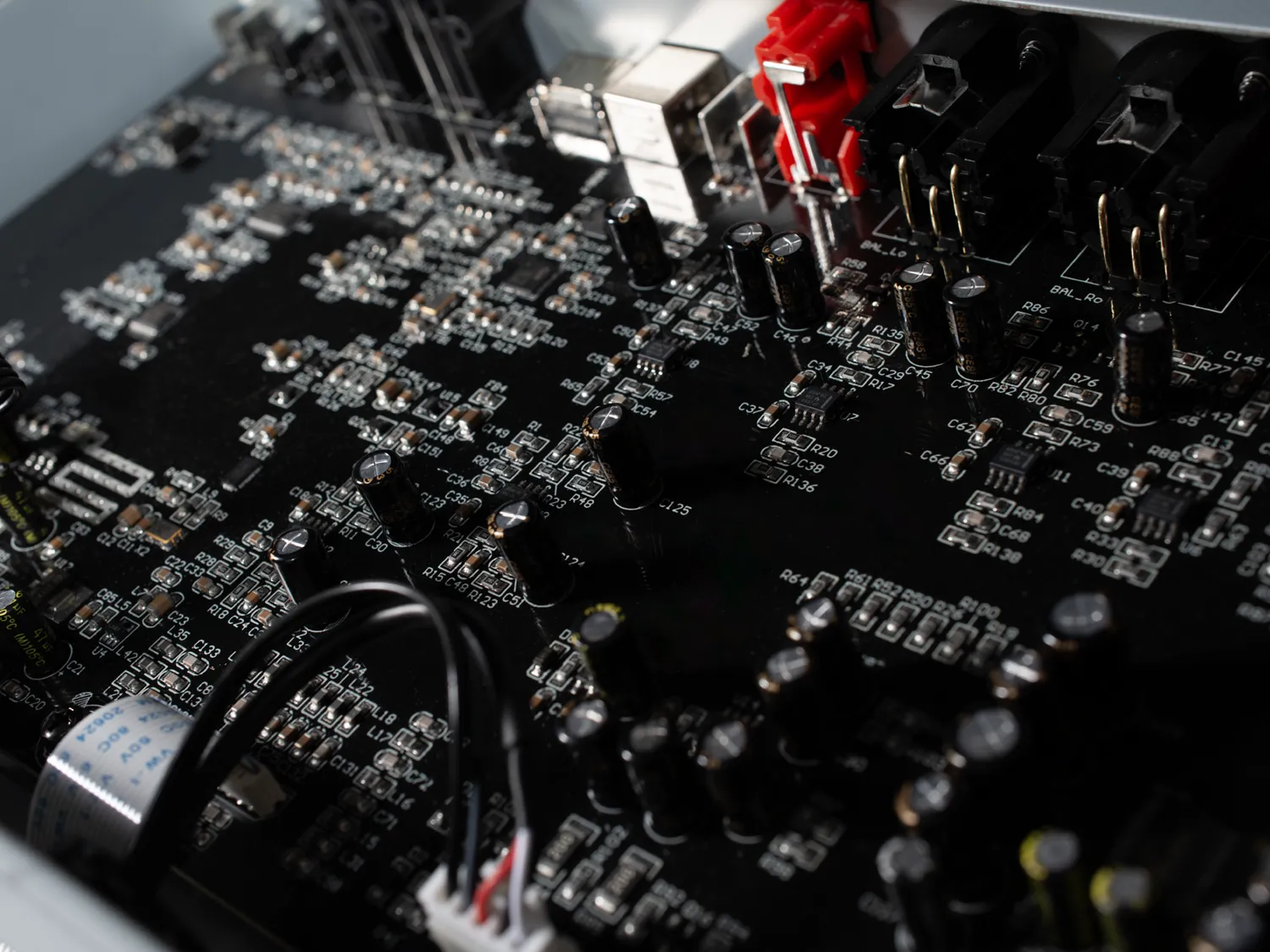 XDA-3 Differential Reference DAC / Preamp